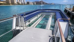waikiki glass bottom boat accessibility